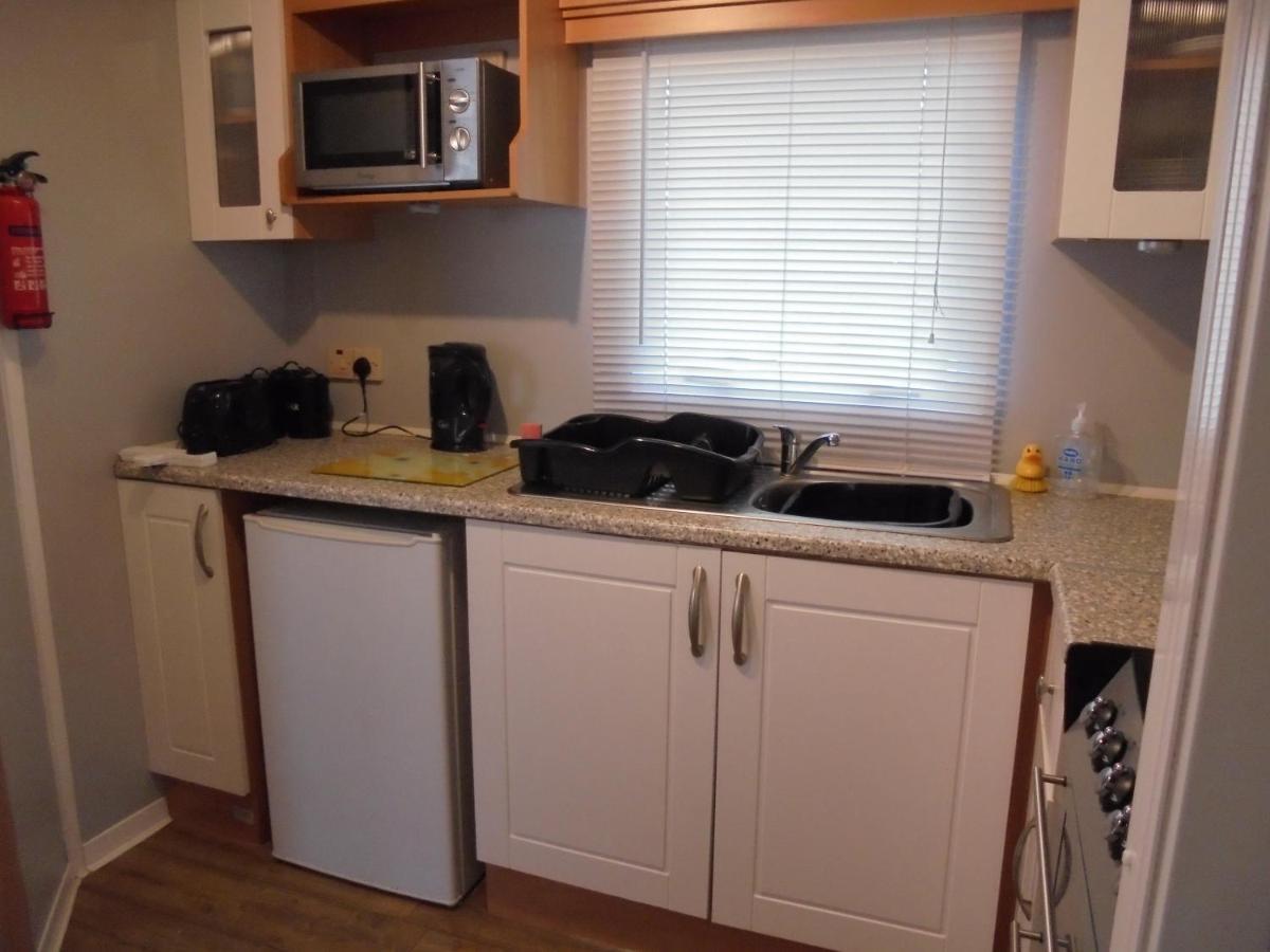 6 Berth Heated On The Chase Brisbane Apartment Инголдмелс Екстериор снимка