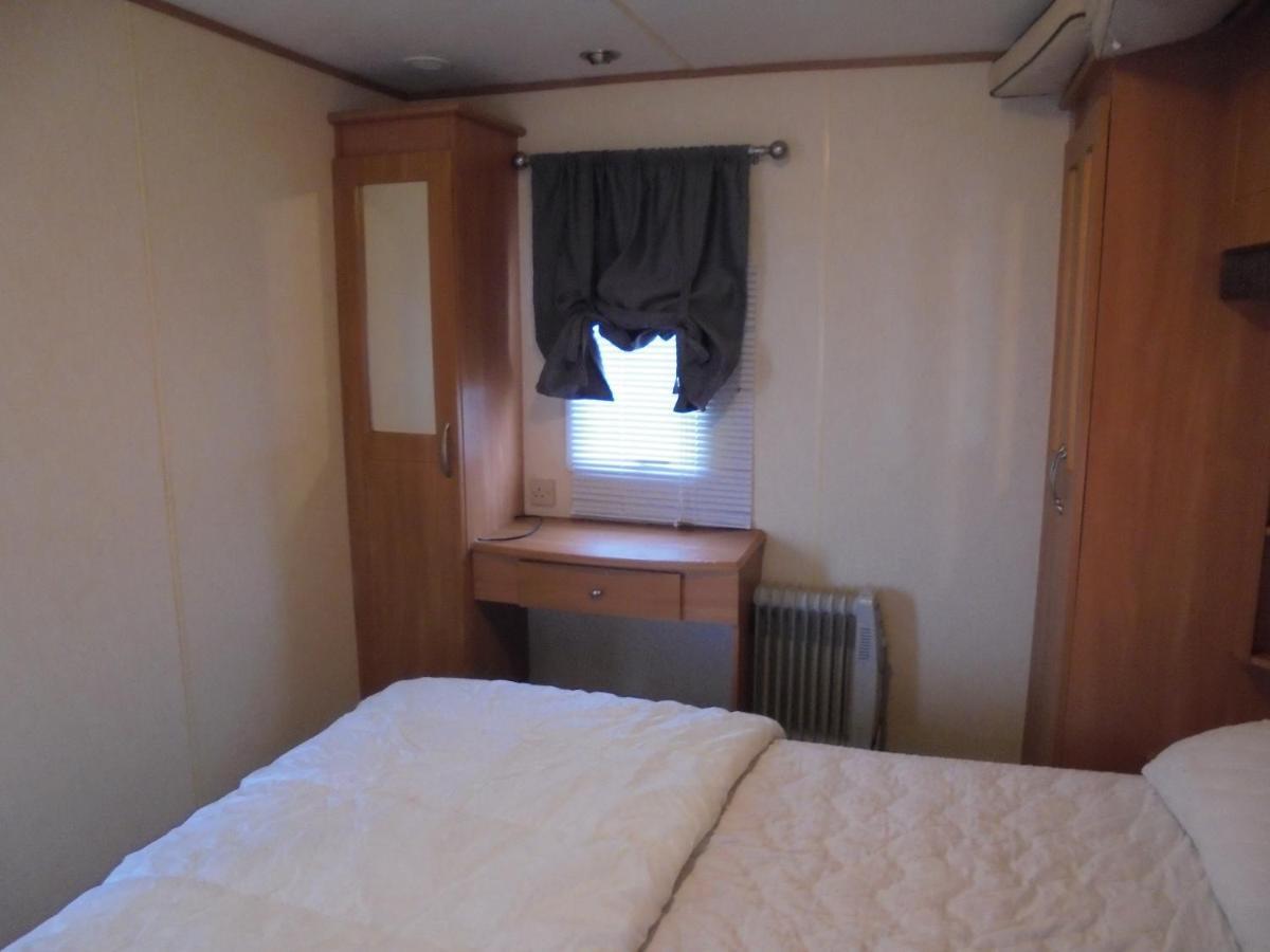 6 Berth Heated On The Chase Brisbane Apartment Инголдмелс Екстериор снимка